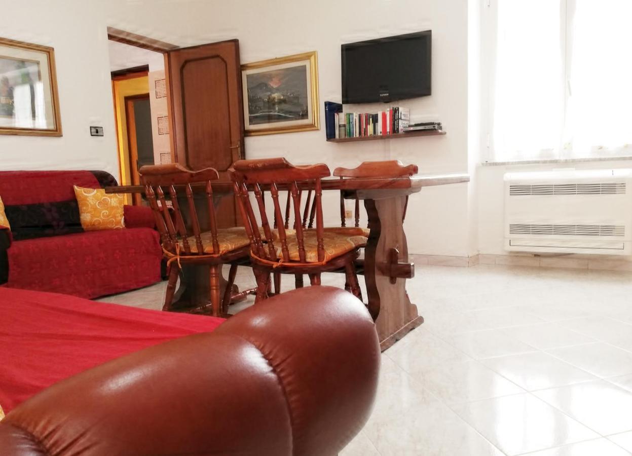 Appartamento Mary Oliena Kültér fotó